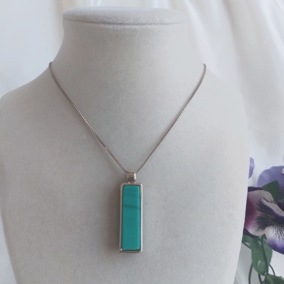 Express Faux Turquoise Necklace Long Gold Rectangle Minimalist Reversible EUC - Picture 9 of 10